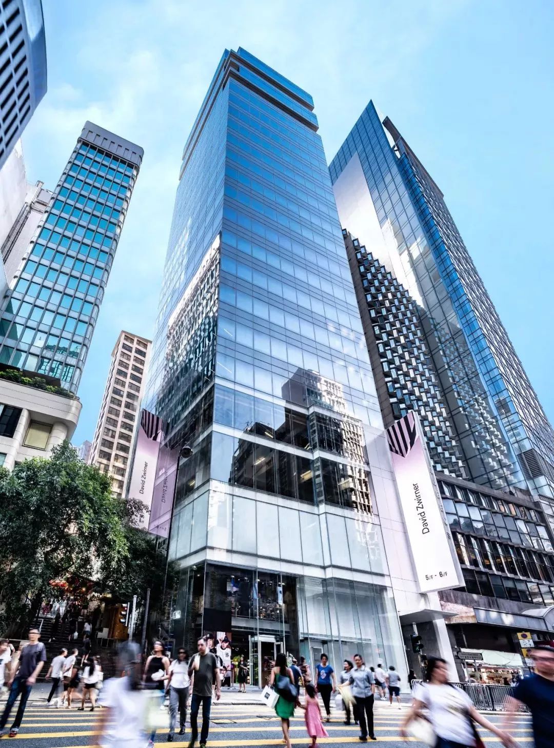 一年卖掉5亿美元艺术品的世界顶级画廊主，跟象外聊了些什么