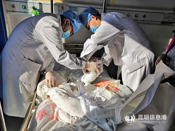 7小时断肢再植手术保住左小腿,左小腿断肢再植