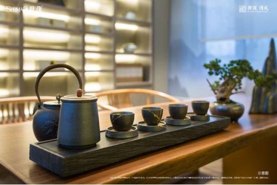 在约6.9米高负一层内，赋空间予性格