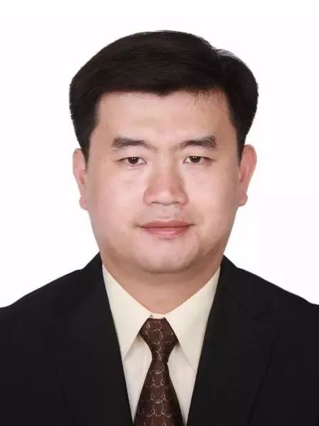 金牌股票分析师每日股票分析,分析师看金价金价或持续高位震荡