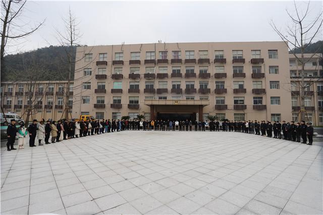 平阳警方破获一特大跨境诈骗,2018年平阳县特大诈骗案宣判