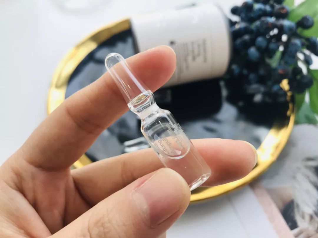 安瓶补水紧致提拉去皱精华,嫩白抗皱安瓶精华