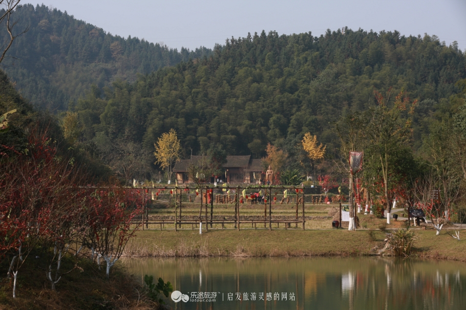 心中都要有属于自己的桃花源,我们终将抵达自己的桃花源