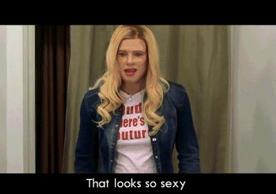 里面再穿条宽松阔腿裤也显瘦,能穿秋裤的阔腿裤推荐