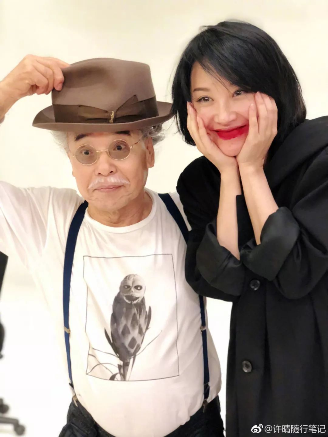 荒木经惟镜头里的许晴,许晴快50岁了日常生活照还这么美