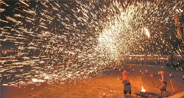 值得收藏!黔龙闹新春,你想了解的贵州正月舞龙超详尽图文介绍