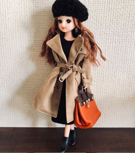 火爆ins的美妆娃娃穿搭日常，承认吧，你的衣服还没一个玩偶多！