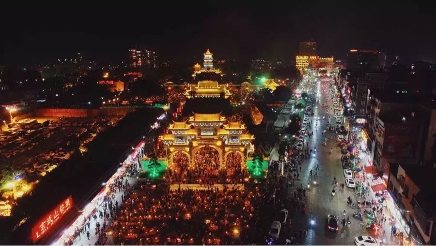 震撼南京灯光秀,玄武山最新景点