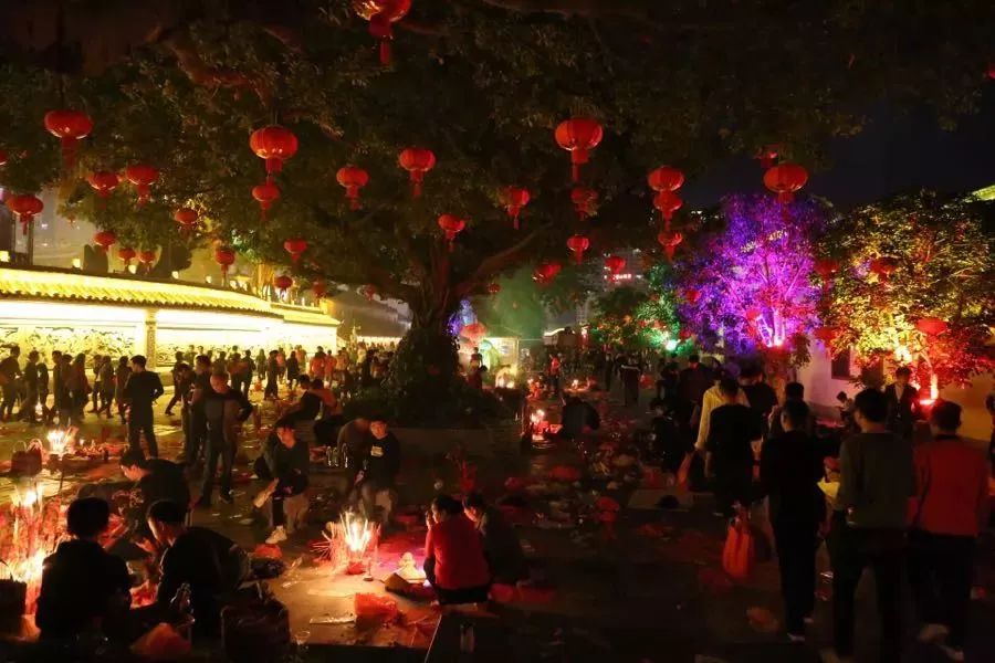 震撼南京灯光秀,玄武山最新景点