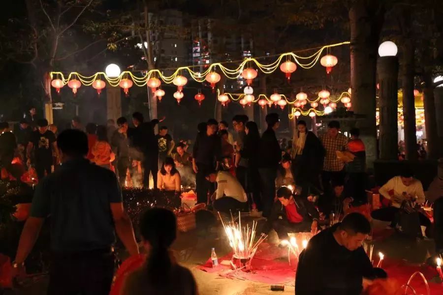 震撼南京灯光秀,玄武山最新景点