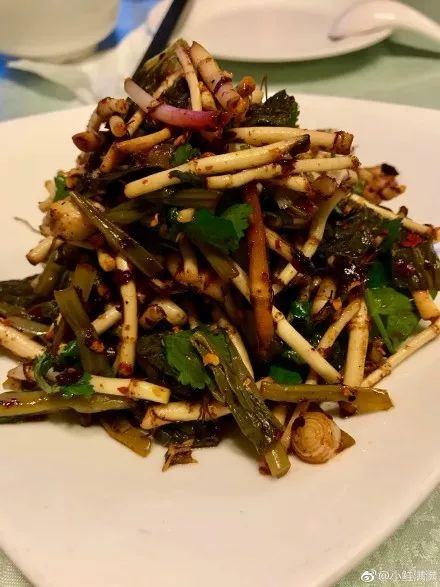 贵阳吃折耳根的地方,贵阳不光折耳根还有很多美食