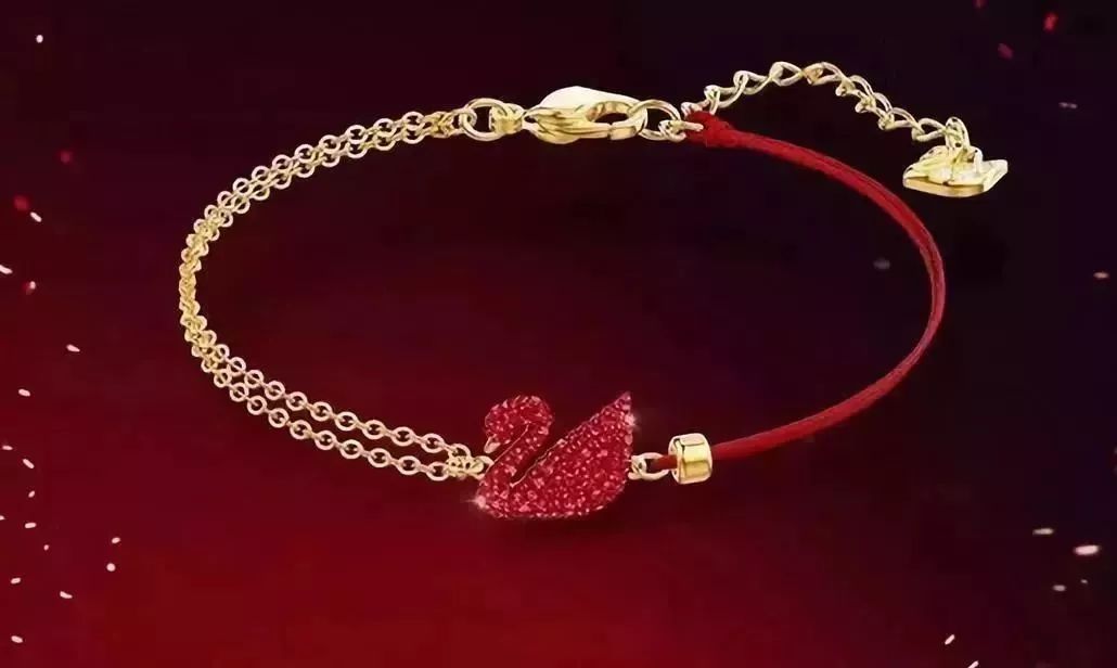 情人节送女朋友什么礼物朋友圈,2022情人节送女朋友什么礼物