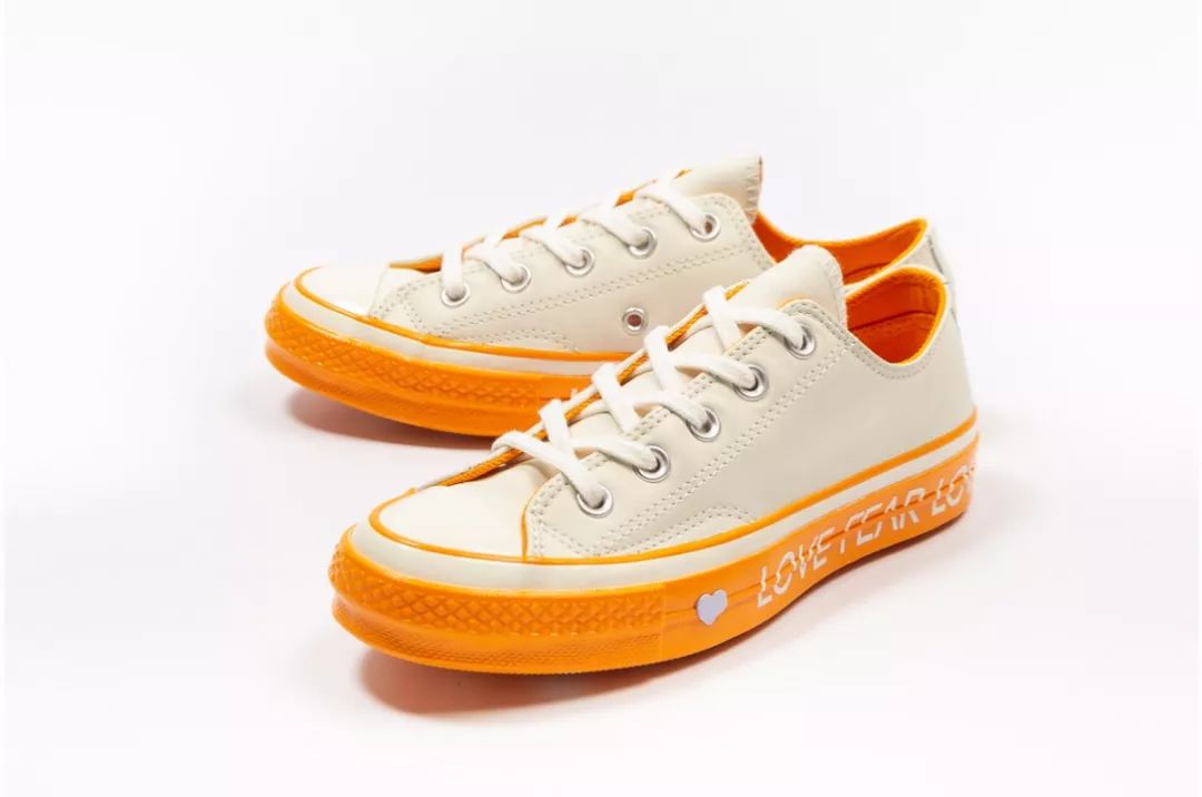 易烊千玺朱正廷照片合成,朱正廷易烊千玺