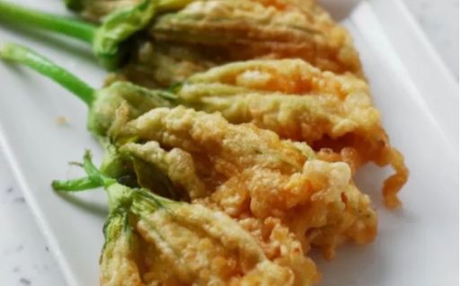 春天吃花要注意！吃错会中毒，头晕恶心呕吐，每年都有人中招