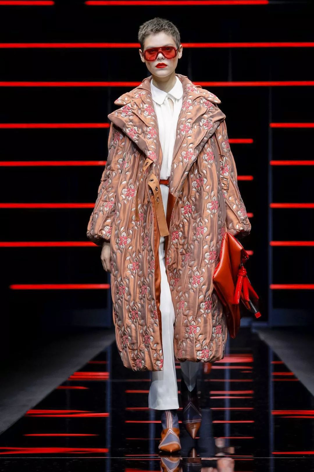 看完这场电影非常激动修改病句,emporioarmani感受