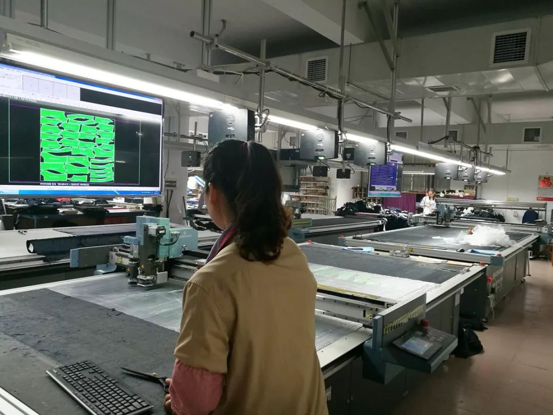 协会动态丨粤服协走访广东浪登服装有限公司并作深度交流