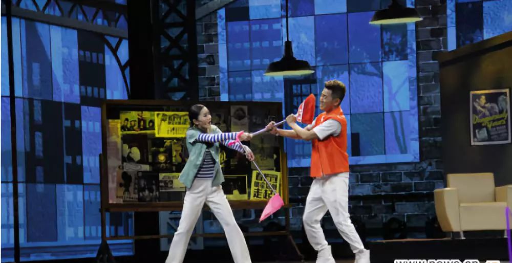 开心麻花是怎么火的,开心麻花是突然爆火的吗