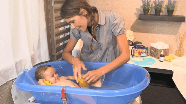 儿童皇冠澡盆,澡盆婴儿洗澡推荐可折叠5岁