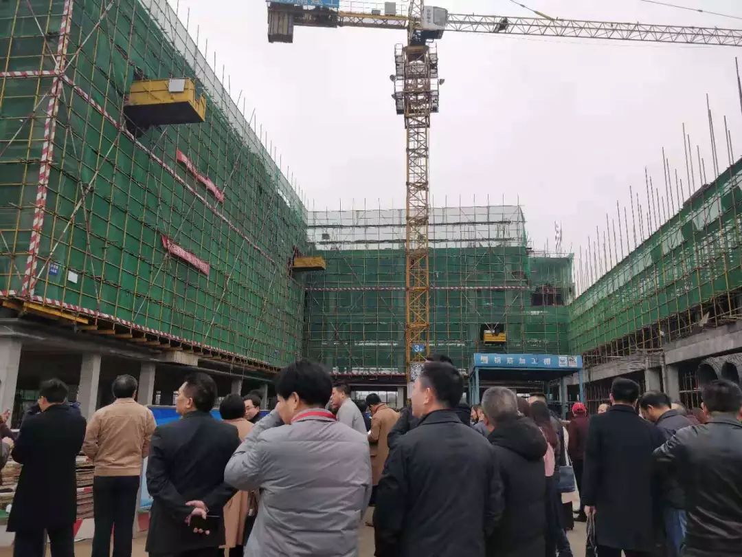 「芙蓉·*会两**②」“以前想都不敢想”政协委员观摩了3个重点项目后这样说