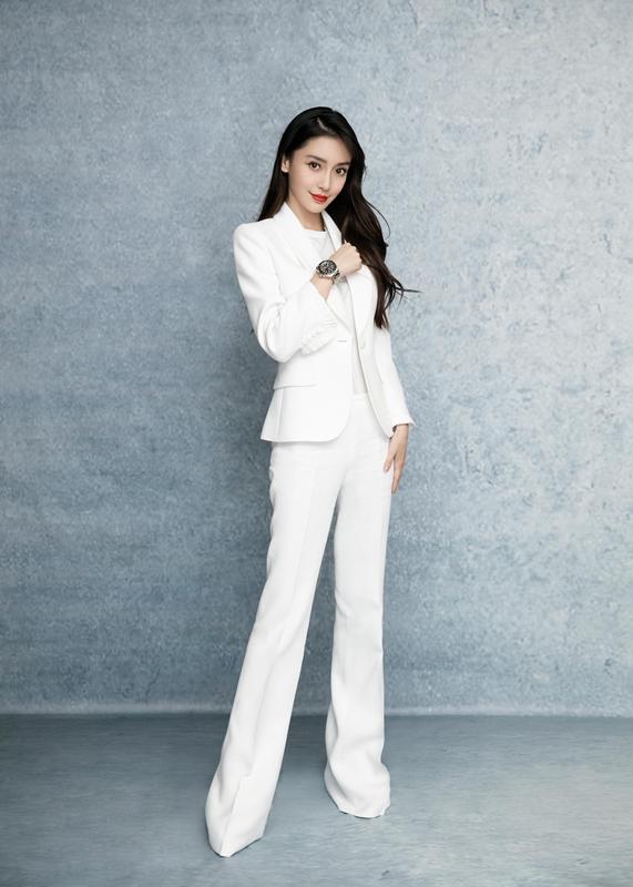 angelababy白色西装是高定吗,angelababy黑白西装