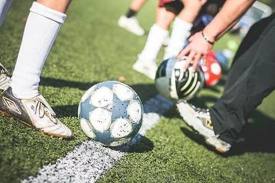 *会两**时间|与你有关!驾驶证、地方戏曲……今年*会两**上,他们发出这些好声音~