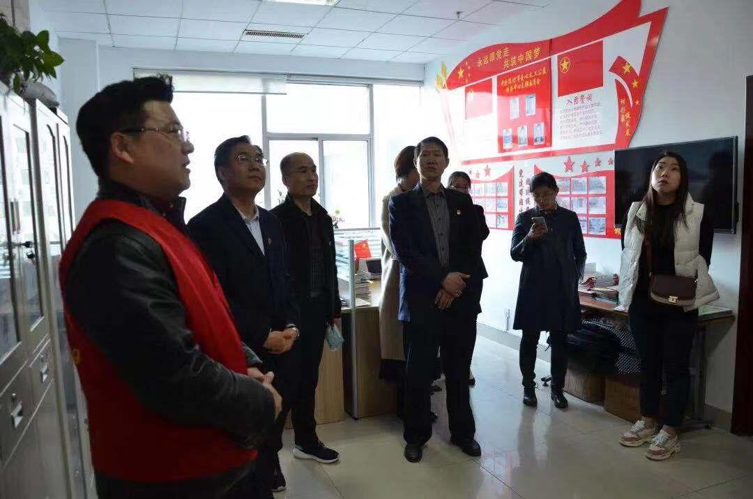 市政府办党总支开展主题党日活动,各党支部积极开展党性教育活动
