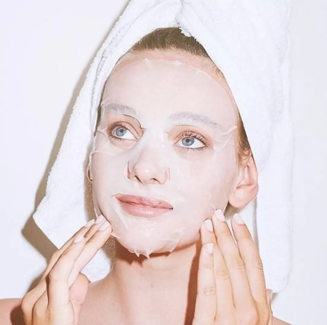 这些奇葩式糊面膜法，你快放弃吧！