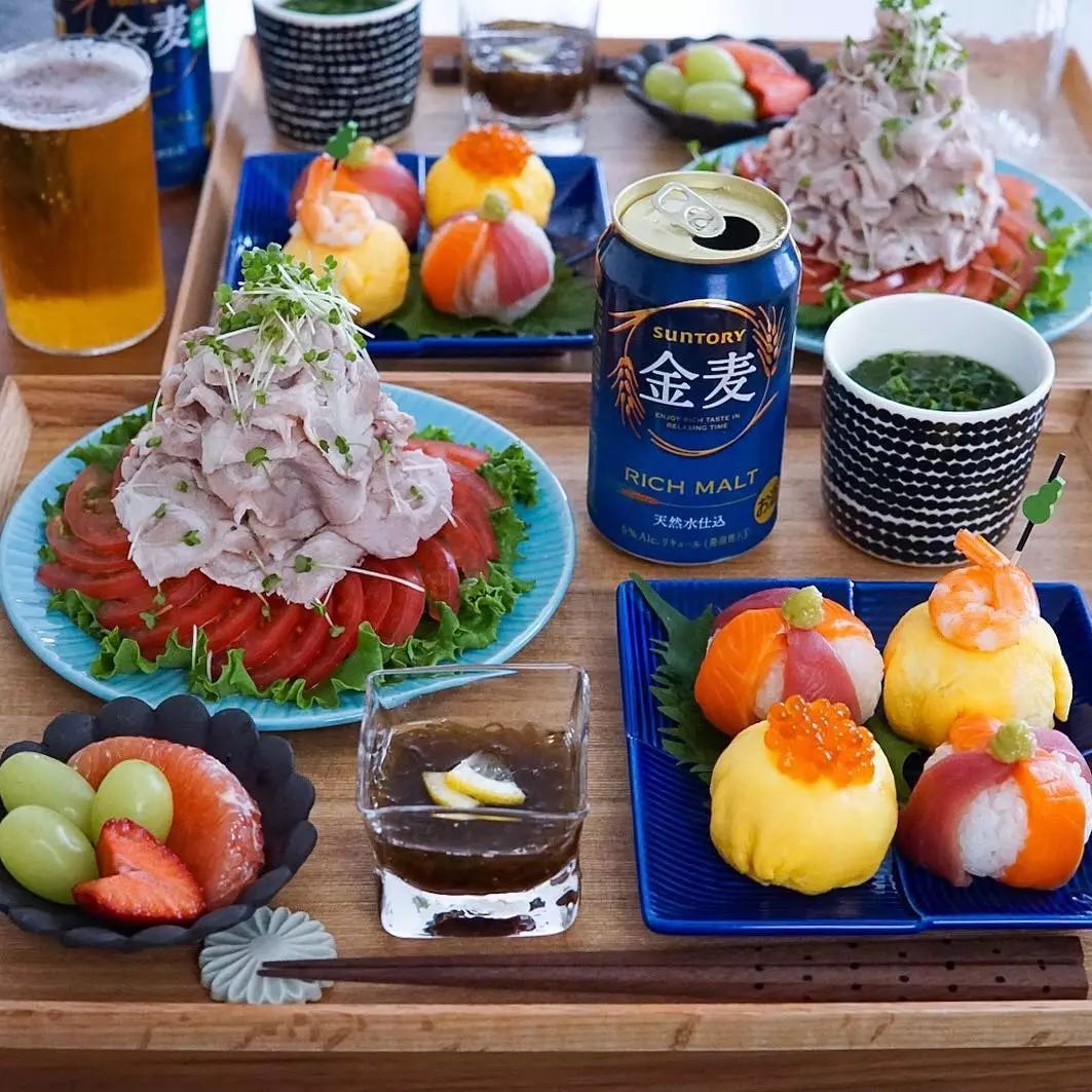 被11万网友狂求菜谱,这家人的一日三餐,为什么这么有魔力?