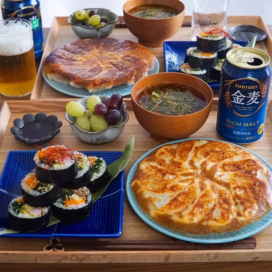 被11万网友狂求菜谱,这家人的一日三餐,为什么这么有魔力?