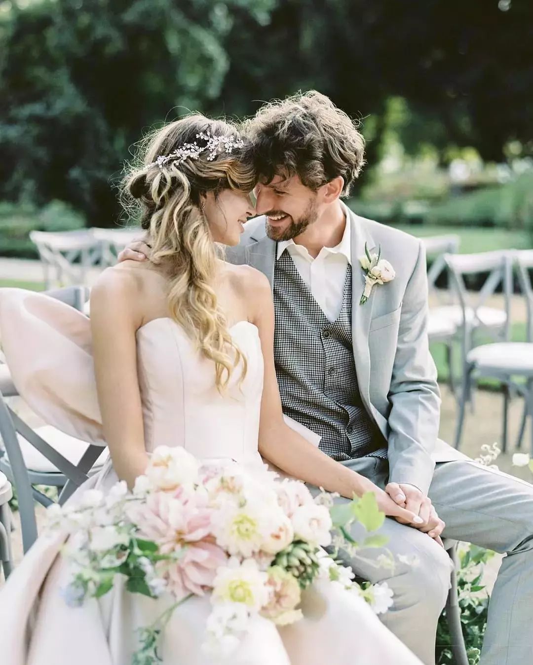 简单好看的婚纱画法,婚纱照五套风格穿搭推荐