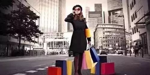 朋友圈发不实言论会有什么后果 (千万别发朋友圈)