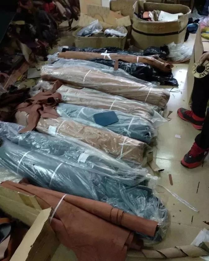 鏇濆厜鑹績鍥借揣,鏇濆厜浠ｈ喘鍐呭箷