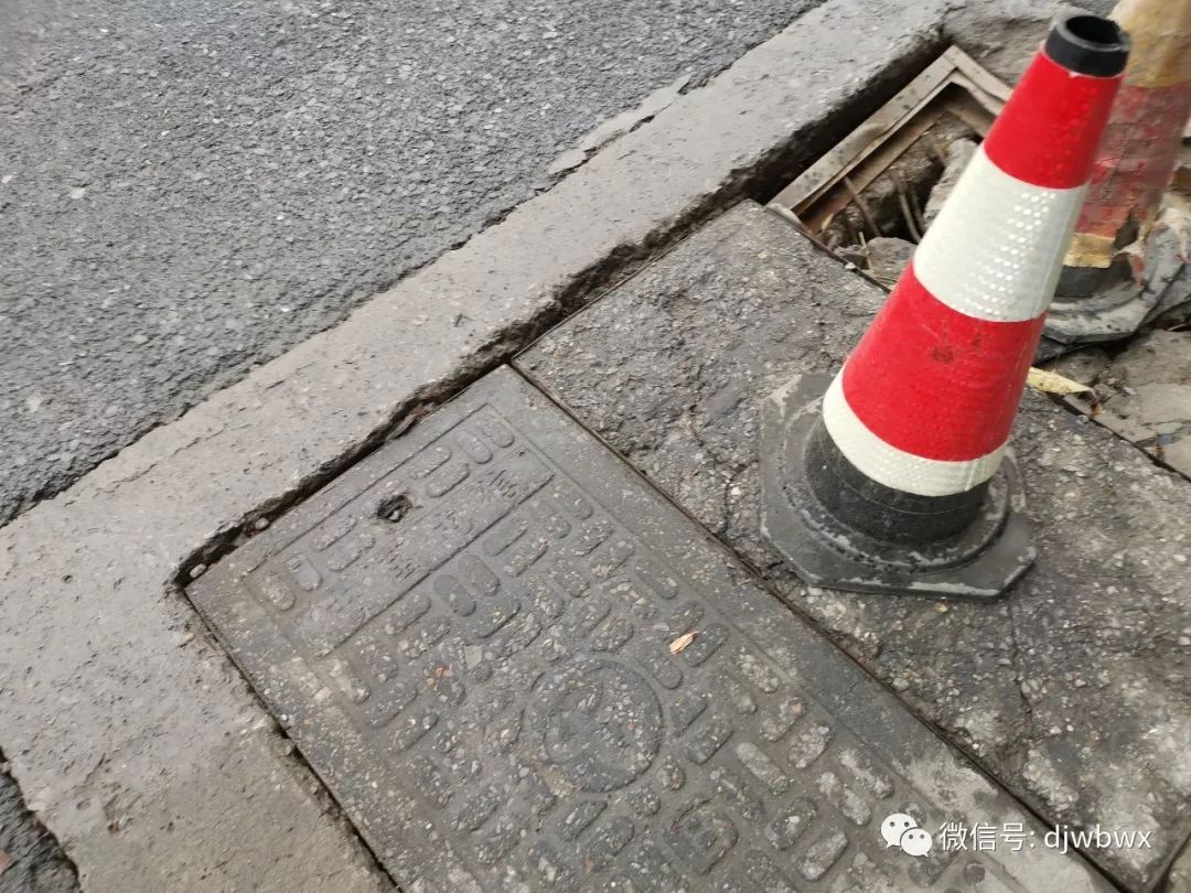 关于井盖塌陷的报道,为什么井盖塌陷