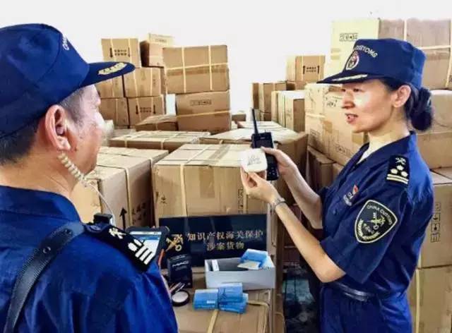 假的！你买的SK-II、阿玛尼、MAC都是假的...