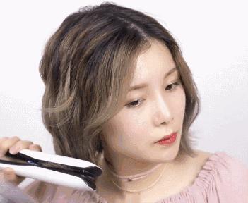 泫雅孔雪儿关晓彤,关晓彤和泫雅撞衫