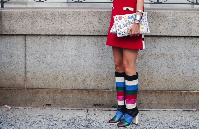 LV母公司推出防伪平台；又一代购被判罚款100万有期徒刑4年；天猫国际将全面调整跨境增值税