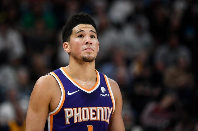 布克获三双,布克前十名得分