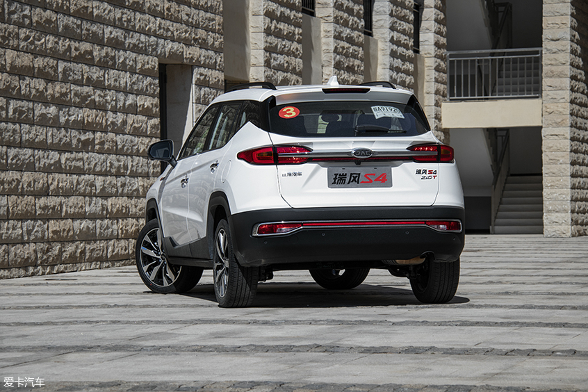 体验江淮瑞风s4,小身材内含大智慧