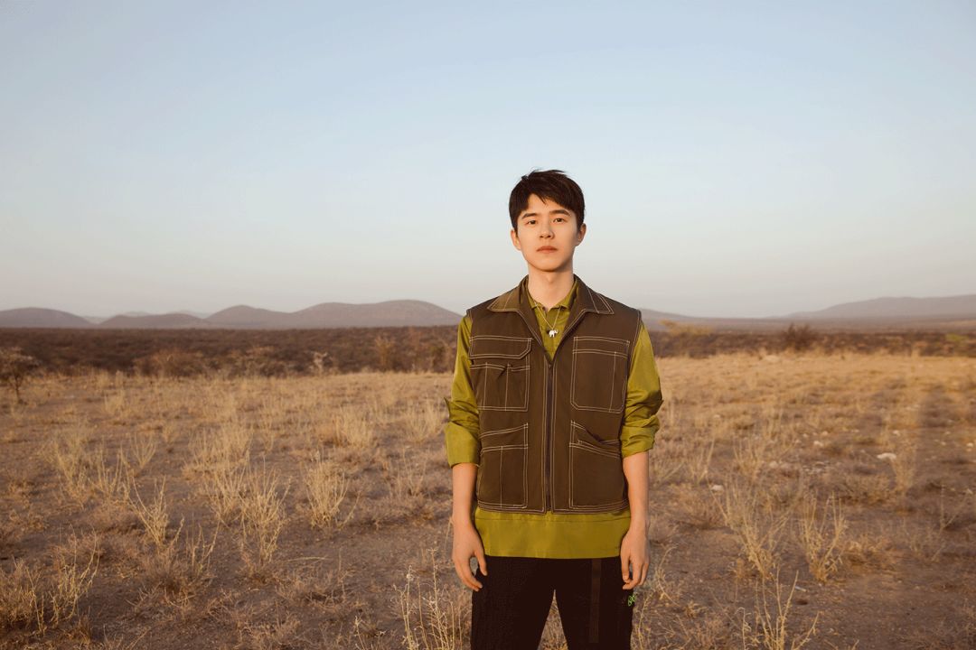 跟刘昊然在非洲过了6天5夜,发现他其实就是个话痨加多动症啊……