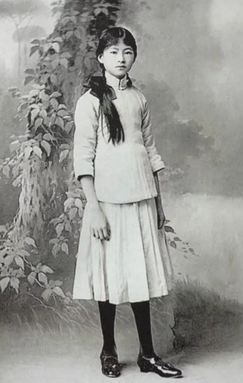 人间最美四月天穿衣指南,最美人间四月天穿衣