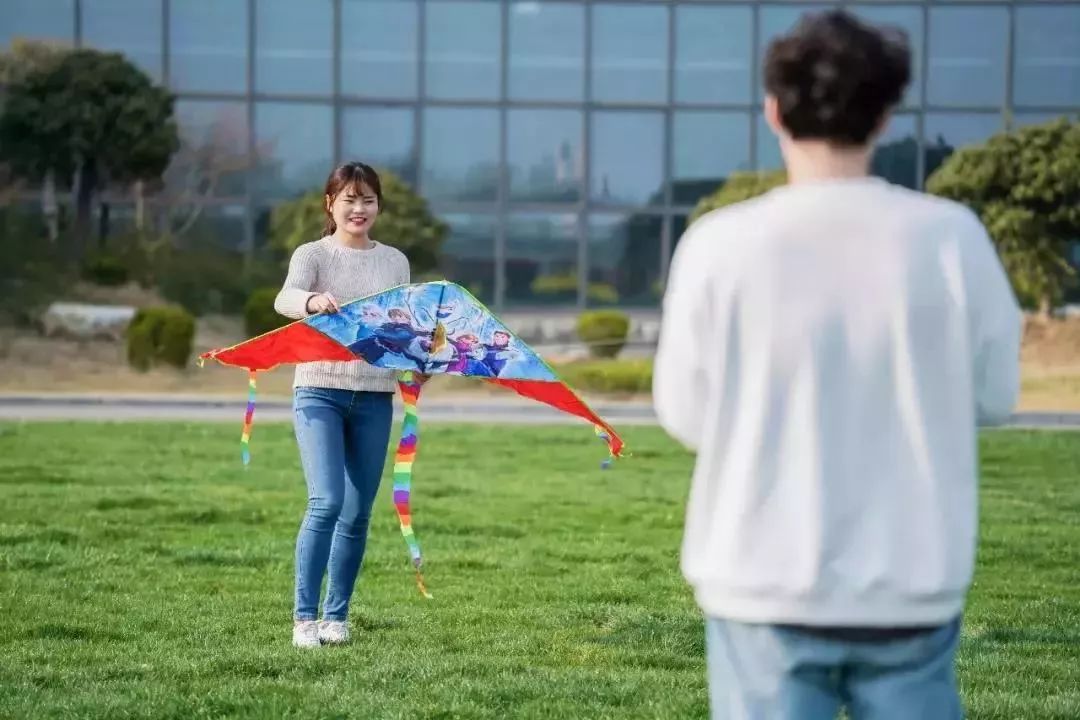 赏花采摘看马战，快来祥和庄园迎娶“春天”！