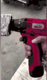 为什么有些外挂封不了号,为什么官方不禁止外挂