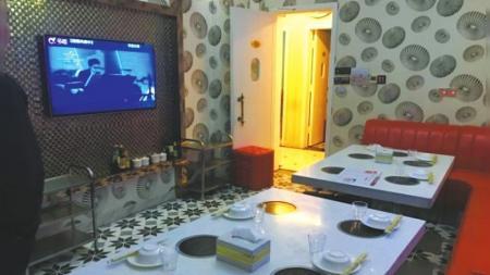 探访火锅KTV：酒水价格翻倍密闭空间烫火锅惹质疑