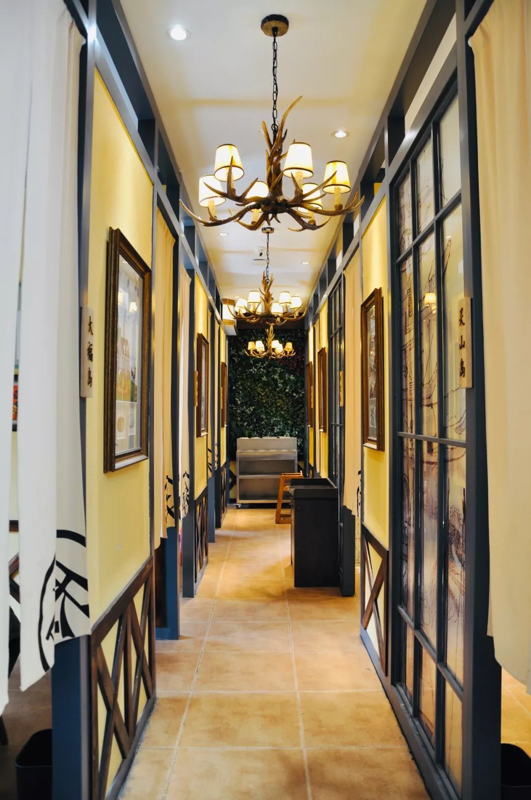 啤酒城网红地标,金沙滩网红酒吧