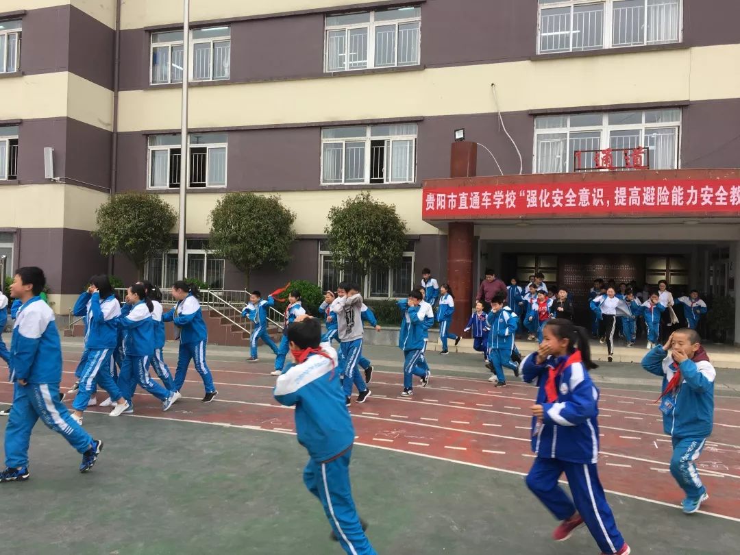 贵阳主城区这所学校作风很低调，但是成绩很缤纷！