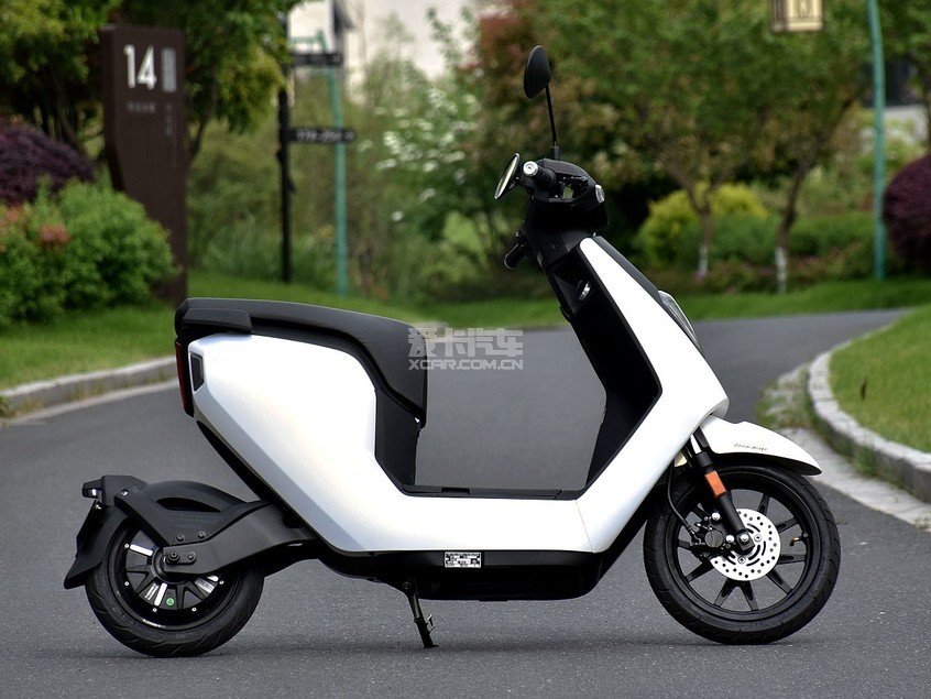 本田新能源电动摩托车,五羊本田vgo电动摩托