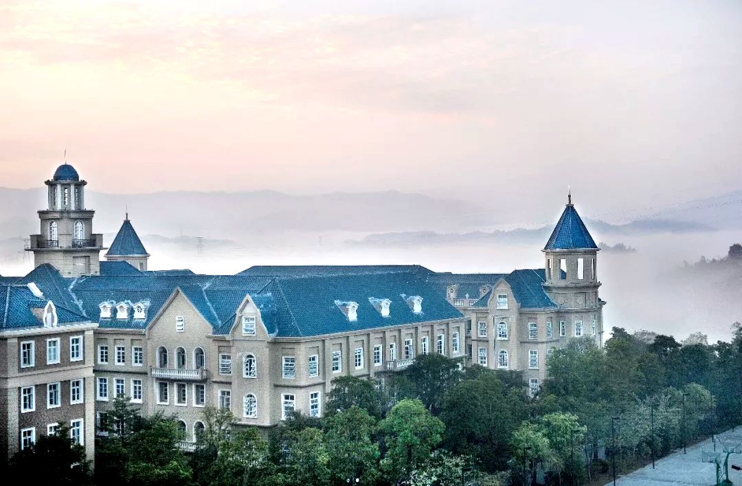 恒大足球夏令营,恒大暑假足球青训多少学费