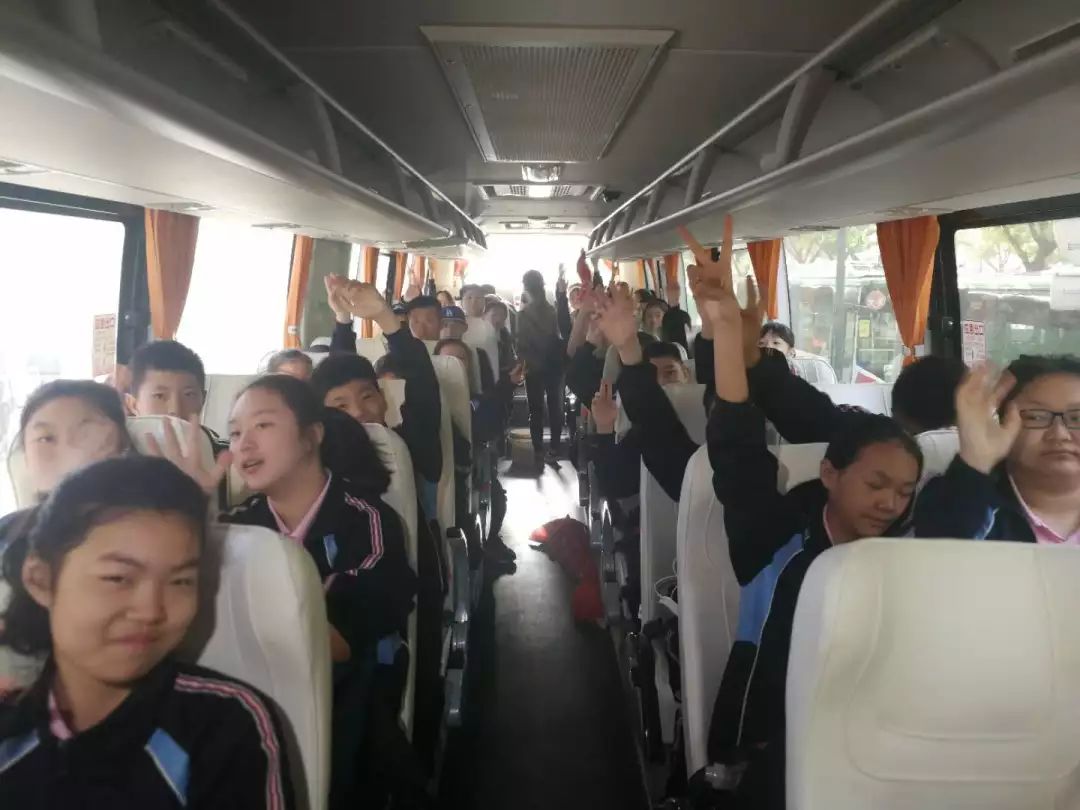 闄曡タ瀛︿範杩藉绾㈣壊瓒宠抗绯诲垪娲诲姩,鎺㈢储姹傜煡涔嬫梾瀵昏绾㈣壊瓒宠抗