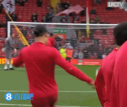 我大哥一睡醒就要砍人表情包,我大哥一睡醒就砍人表情包