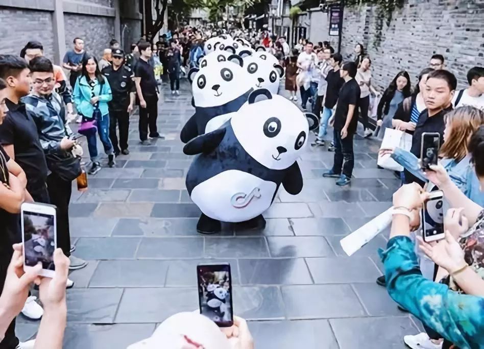 你才可爱你全家都可爱出处,你才可爱你全家都可爱怎么回